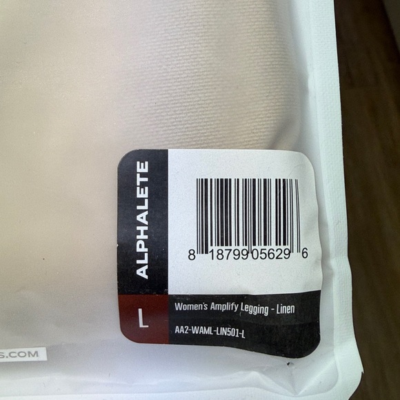 🆕 Alphalete Women's Amplify Leggings in Linen - Picture 5 of 6